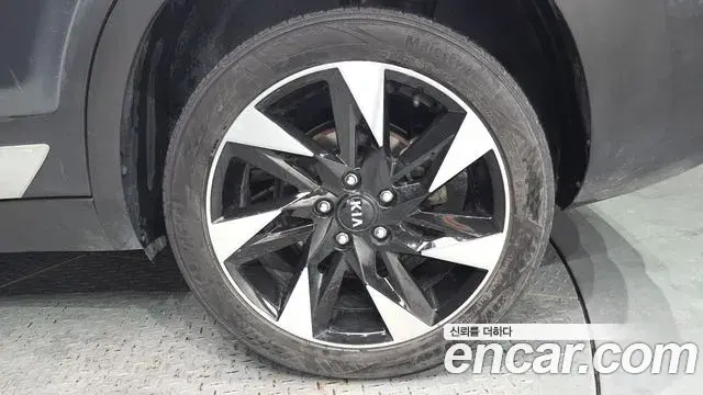 Kia Seltos 2021 — Photo 27/31