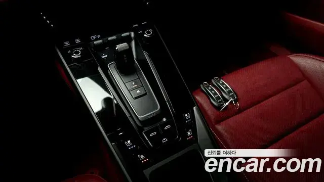 Porsche 911 2023 — Şəkil 21/30