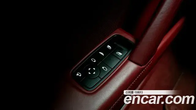 Porsche 911 2023 — Şəkil 22/30