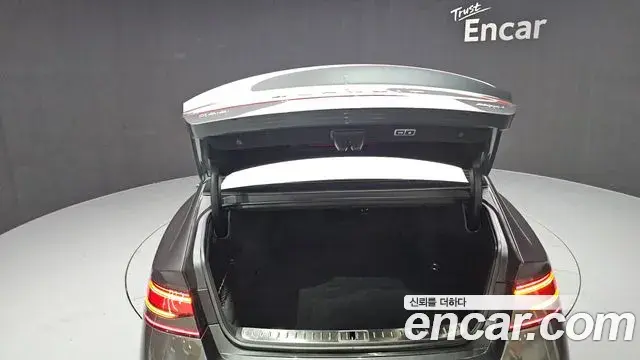 Genesis G90 2022 — Фото 20/20