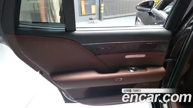 Genesis G90 2023 — Şəkil 20/31