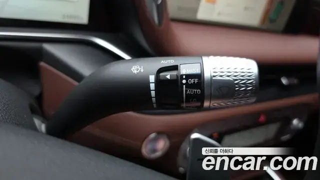 Genesis G90 2023 — Şəkil 22/31