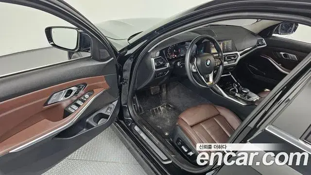 BMW 3 Series 2022 — Şəkil 16/20