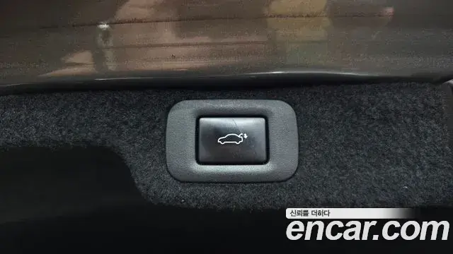 Lexus LS500 2018 — Şəkil 27/36