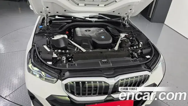 BMW 5 Series 2026 — Photo 6/20