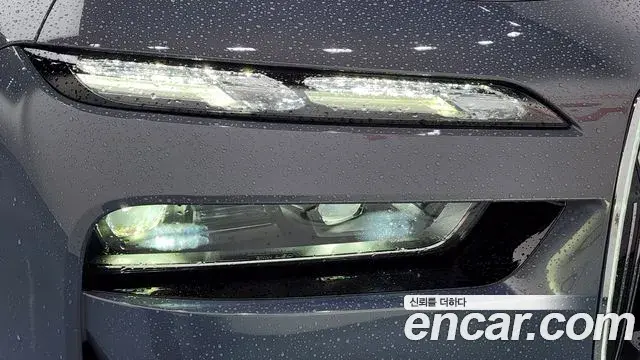 BMW 7 Series 2023 — ფოტო 17/43