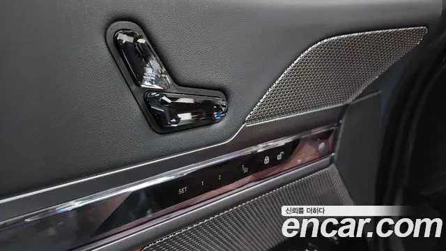 BMW 7 Series 2023 — ფოტო 6/43