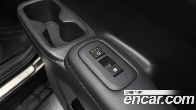 Hyundai Santa Fe 2024 — Photo 9/44