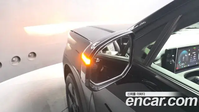Hyundai Santa Fe 2024 — Photo 33/44