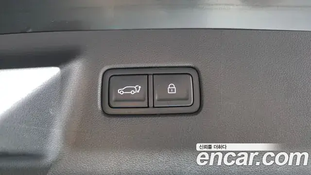 Hyundai Santa Fe 2024 — Photo 36/44