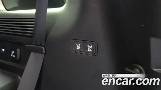 Hyundai Santa Fe 2024 — Photo 14/44