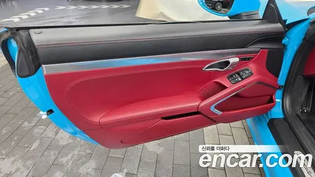 Porsche 718 Boxster 2019 — Photo 2/30