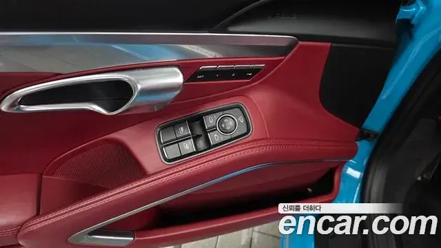 Porsche 718 Boxster 2019 — Photo 3/30