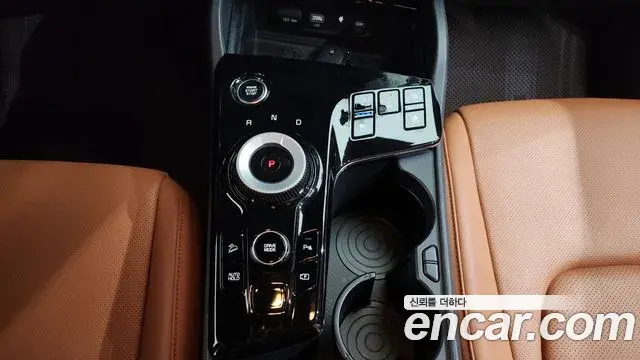 Kia Sportage 2023 — Фото 9/20