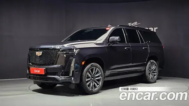 Cadillac Escalade 2022 — ფოტო 5/35
