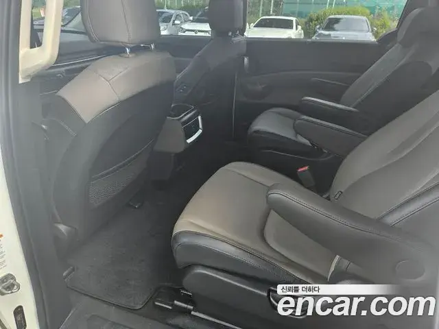 Kia Carnival 2024 — Şəkil 18/18