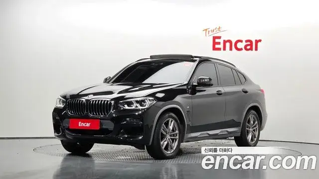 BMW X4 2021 — Фото 1/20