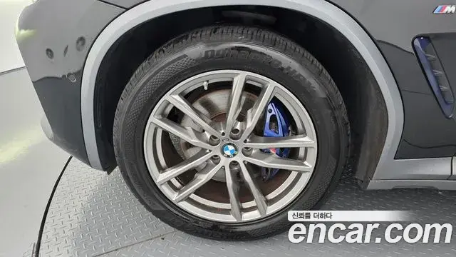 BMW X4 2021 — Photo 23/32