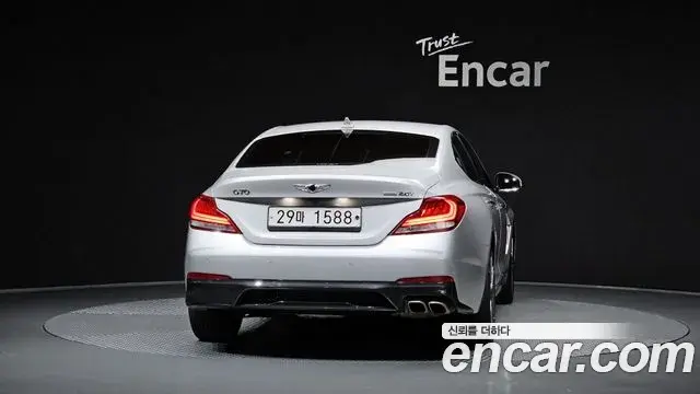 Genesis G70 2018 — ფოტო 21/34