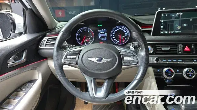 Genesis G70 2018 — ფოტო 25/34
