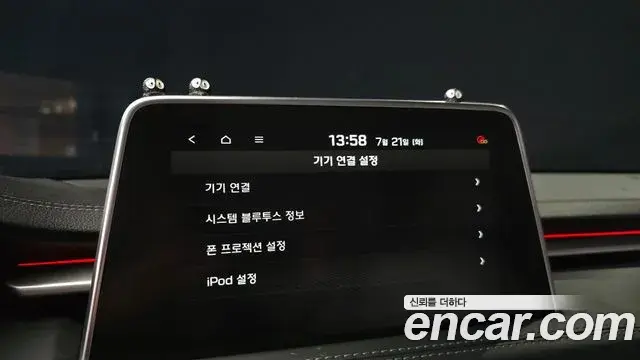 Genesis G70 2018 — ფოტო 30/34