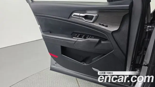 Kia Sportage 2022 — Şəkil 8/33