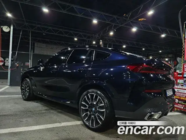 BMW X6 2025 — Photo 1/10