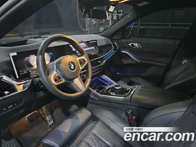 BMW X6 2025 — Photo 8/10