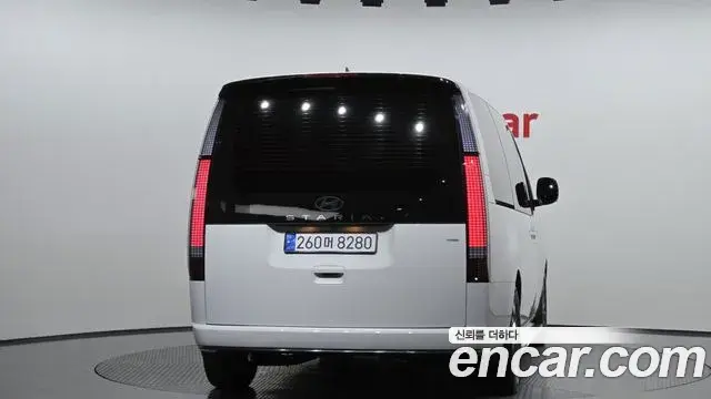 Hyundai Staria 2025 — Фото 4/20