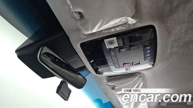 Hyundai Staria 2025 — Фото 19/20