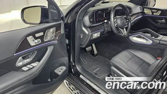 Mercedes-Benz GLE-Class 2023 — Фото 10/20