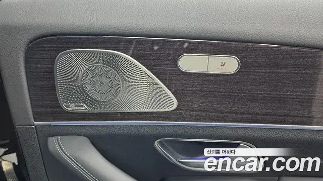 Mercedes-Benz GLE-Class 2023 — ფოტო 3/35