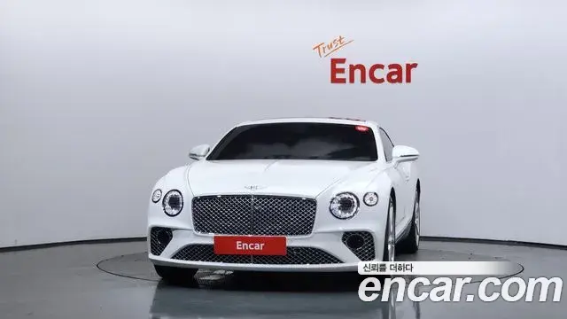 Bentley Continental GT 2021 — Şəkil 11/32