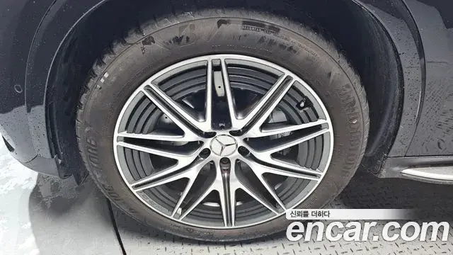 Mercedes-Benz GLC-Class 2024 — Photo 30/38