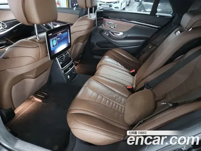 Mercedes-Benz S-Class 2018 — Photo 16/20