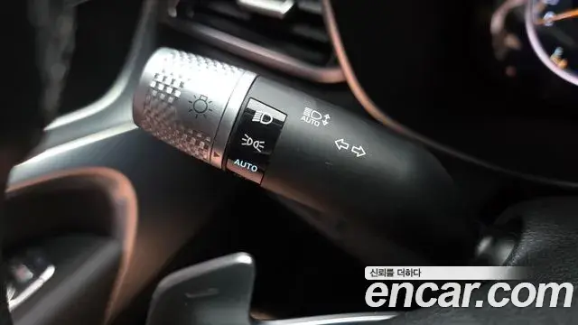 Genesis G70 2023 — Şəkil 26/32