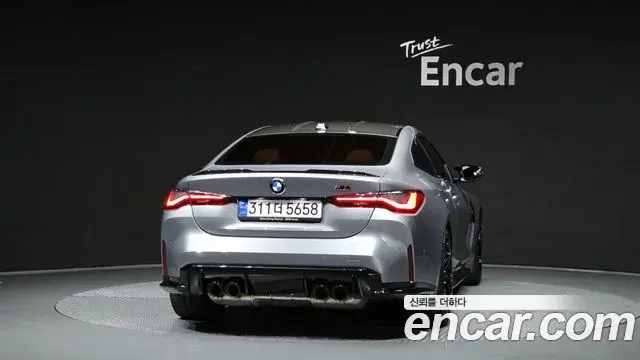 BMW M4 2023 — Фото 4/20