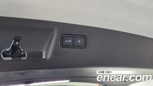 Hyundai Santa Fe 2024 — ფოტო 26/35