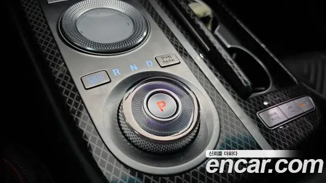 Genesis G80 2022 — Şəkil 13/20