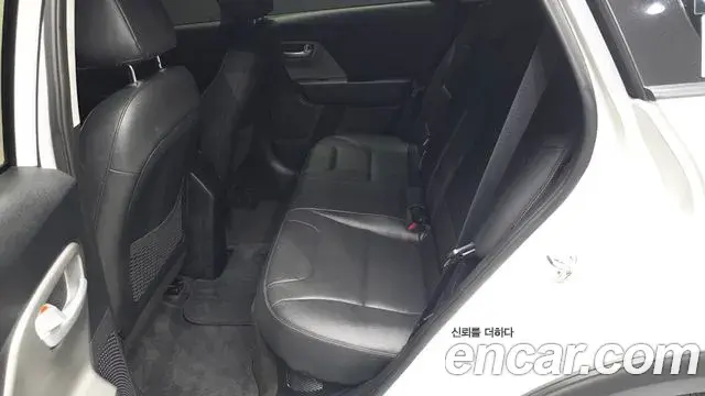 Kia Niro 2020 — ფოტო 1/30
