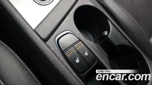 Kia Niro 2020 — ფოტო 11/30