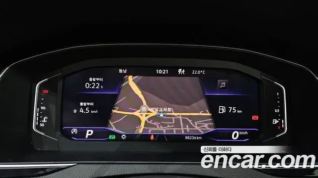 Volkswagen Passat GT 2021 — Photo 6/31