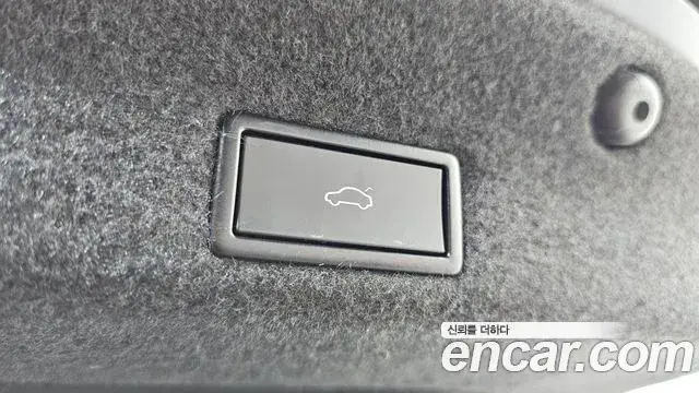 Volkswagen Passat GT 2021 — Photo 3/31