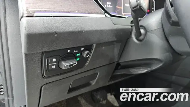 Volkswagen Passat GT 2021 — Photo 26/31