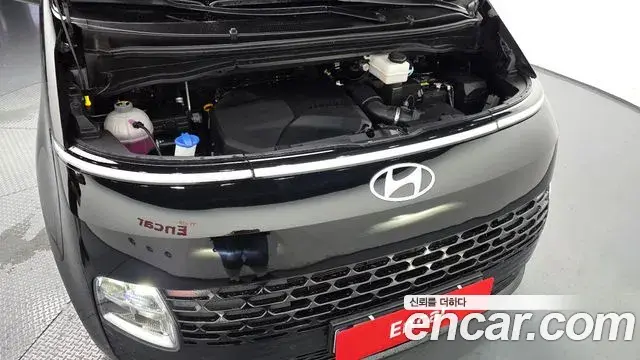 Hyundai Staria 2025 — Фото 6/20