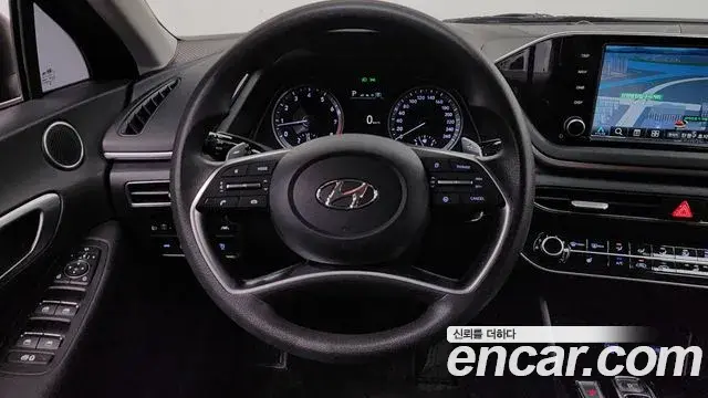 Hyundai Sonata Hybrid 2022 — Şəkil 14/29