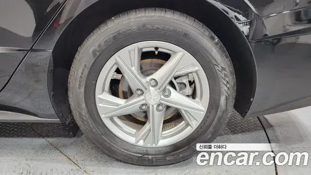Hyundai Sonata Hybrid 2022 — Şəkil 4/29