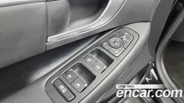 Hyundai Sonata Hybrid 2022 — Şəkil 18/29