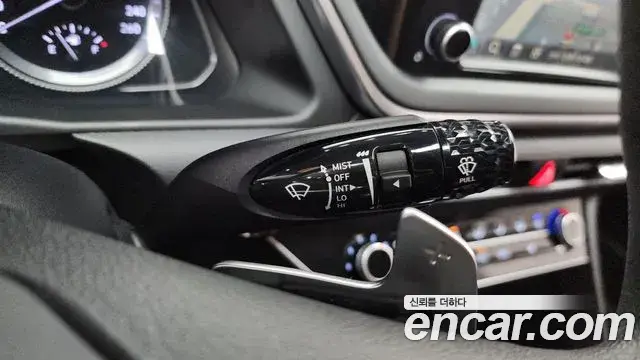 Hyundai Sonata Hybrid 2022 — Şəkil 9/29