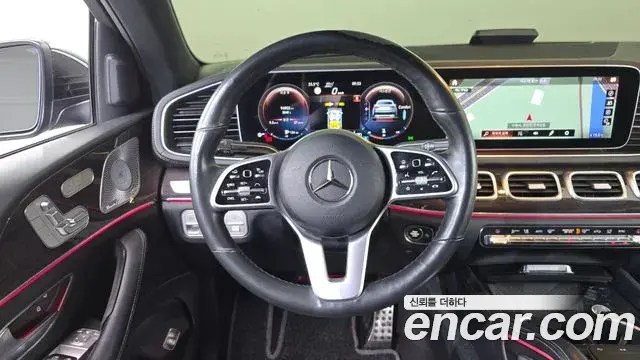 Mercedes-Benz GLE-Class 2021 — Фото 14/20